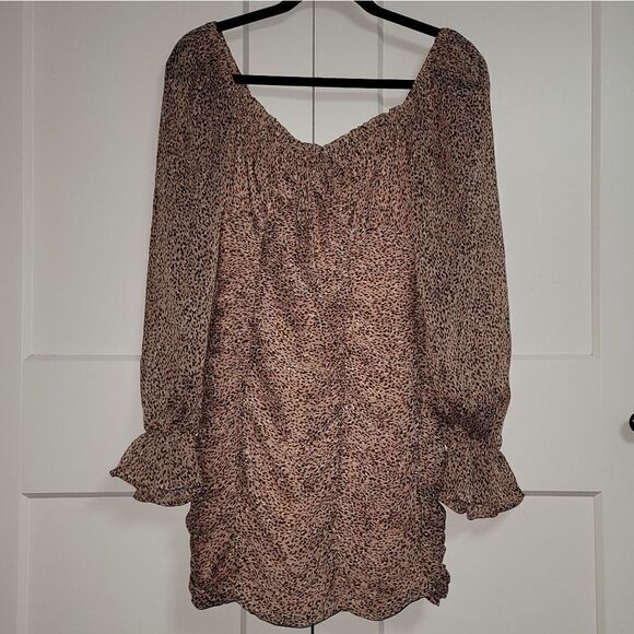 Lush mini dress  - Picture 2 of 9